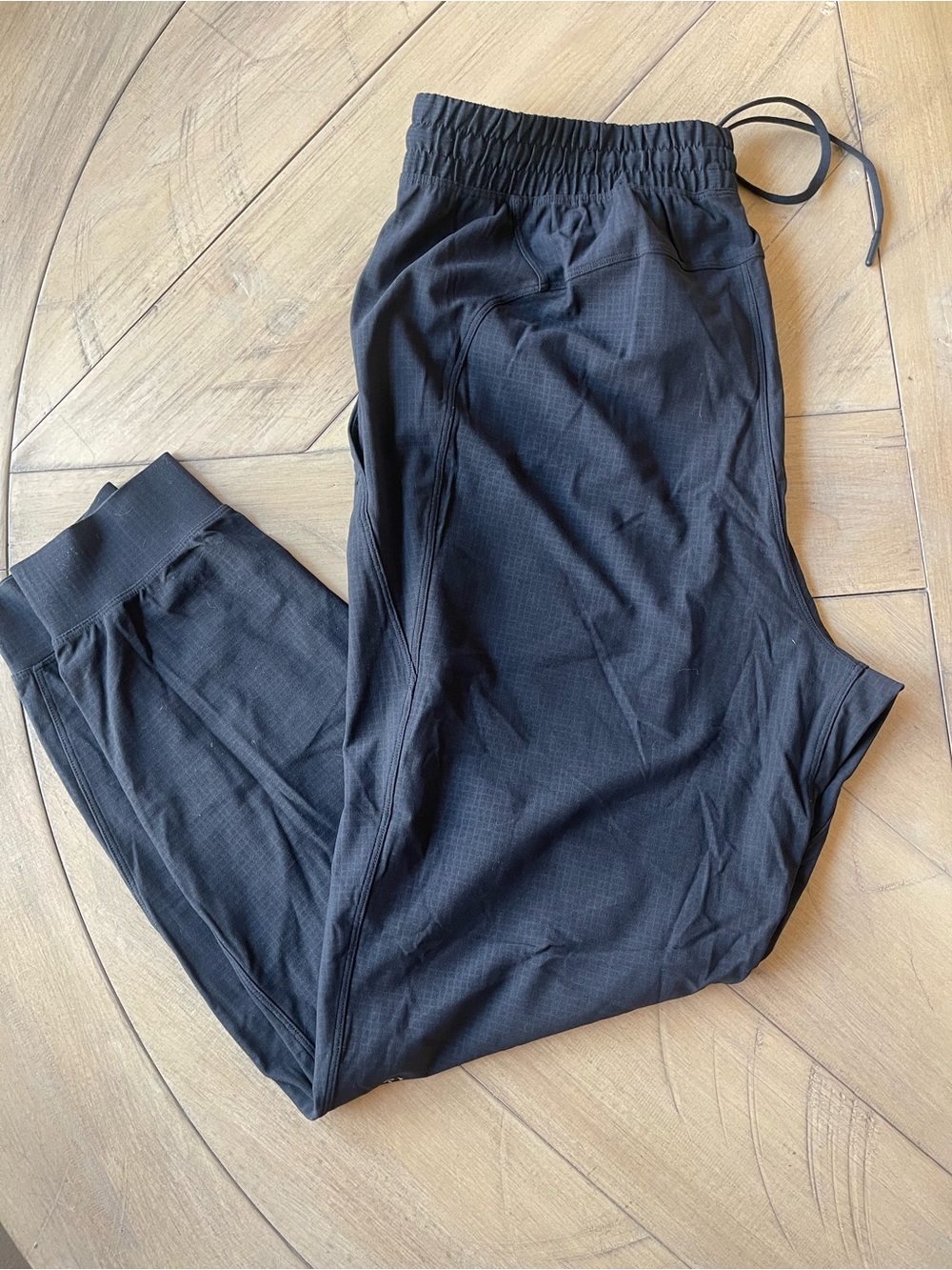 lululemon athletica Black Men's Lightweight Jogger Pants
